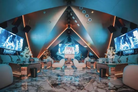 濮阳UP酒吧招聘-梦想舞台已备好等你绽放华彩